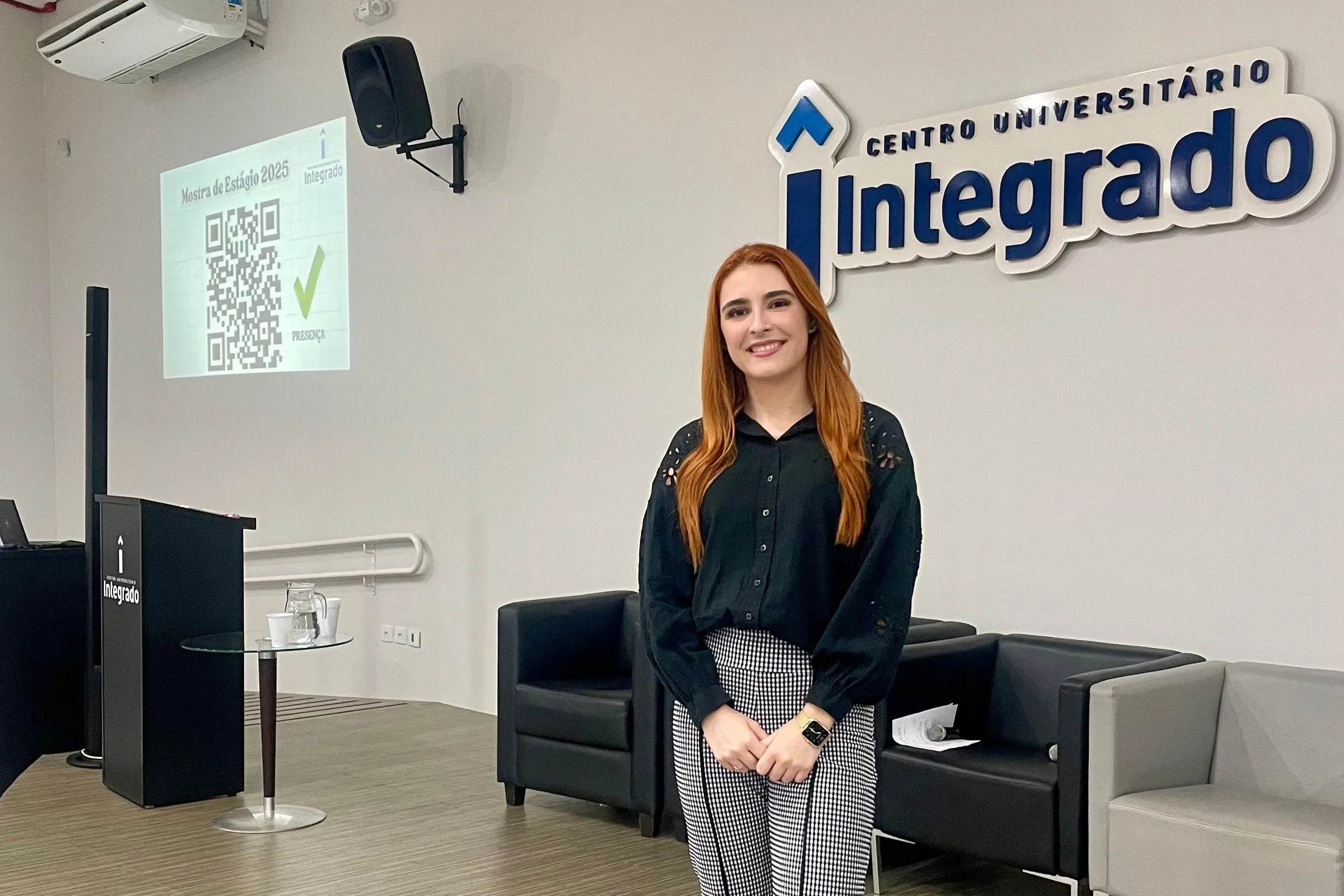 Acadêmica do Centro Universitário Integrado conquista vaga para pesquisa sobre Alzheimer no Canadá Acadêmica do Centro Universitário Integrado conquista vaga para pesquisa sobre Alzheimer no Canadá